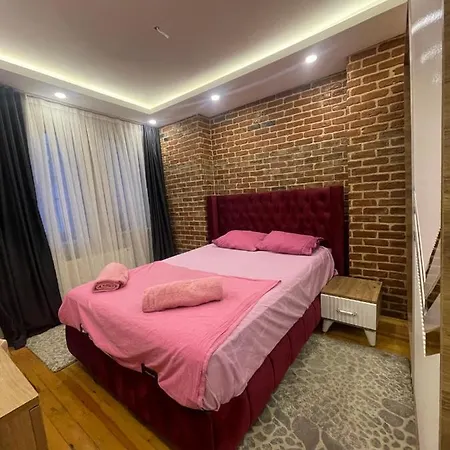 One Bedroom Middle Of Istiklal Street